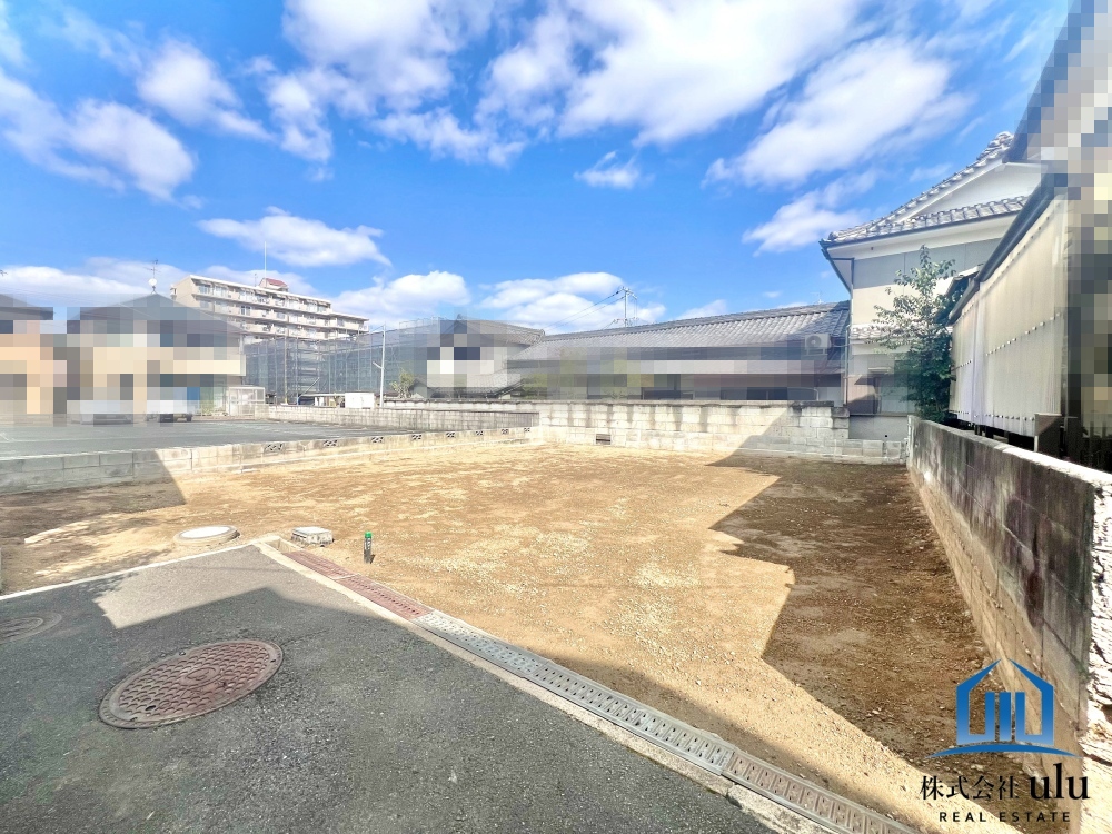 内膳町2丁目  大和八木駅徒歩9分   建築条件無