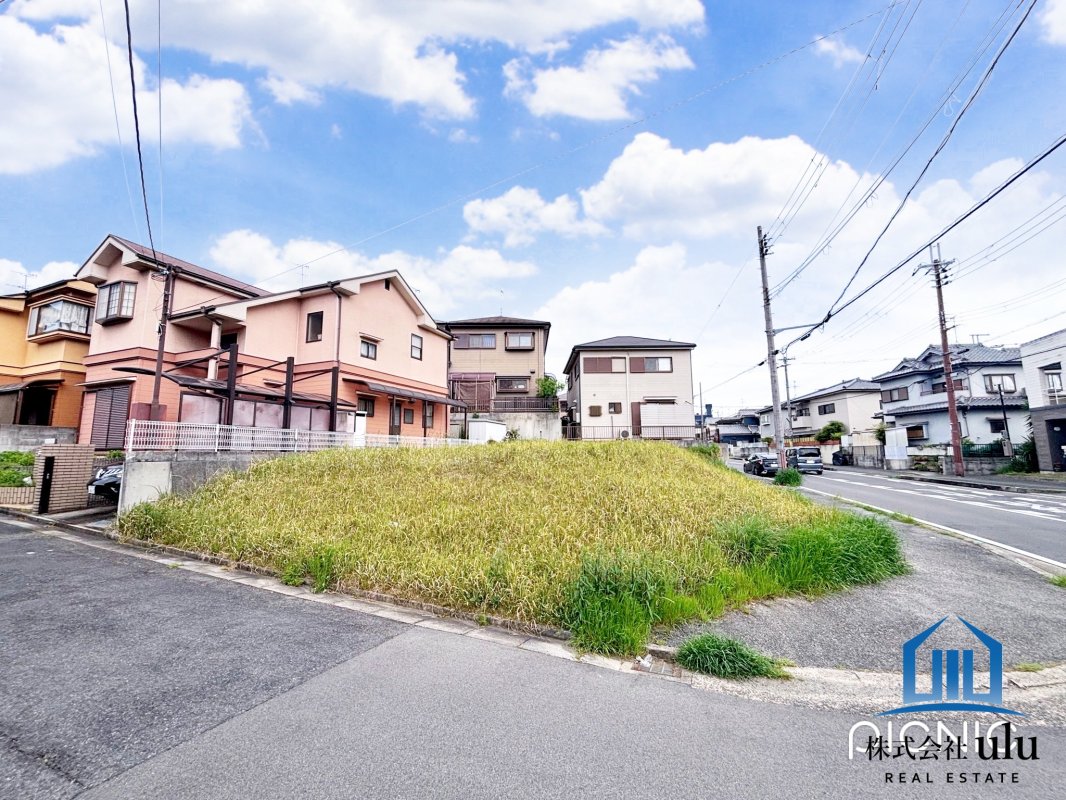 上牧町ゆりが丘１丁目  北西角地  条件無！